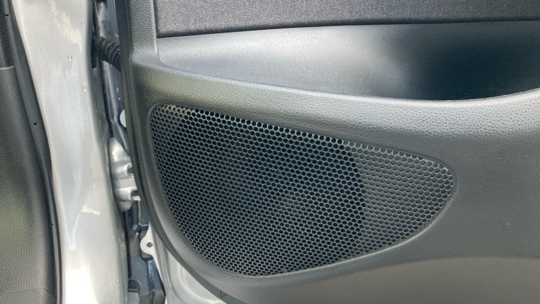 Toyota Yaris 1.5 Hybrid Icon 5dr CVT Hybrid Hatchback